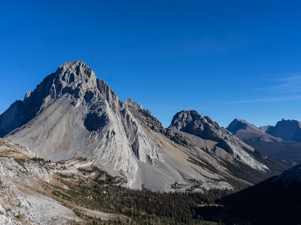 Burstall pass trail, hike, kananakis, Alberta, Kirk Lubimov